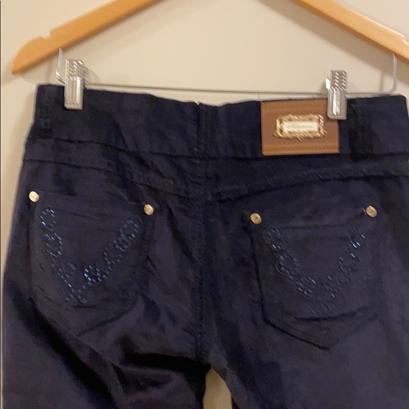 Pants - Picture 5 of 6